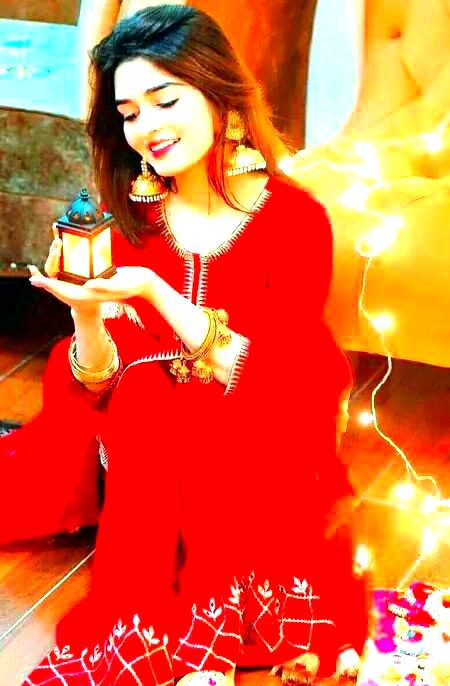 Beautiful People image