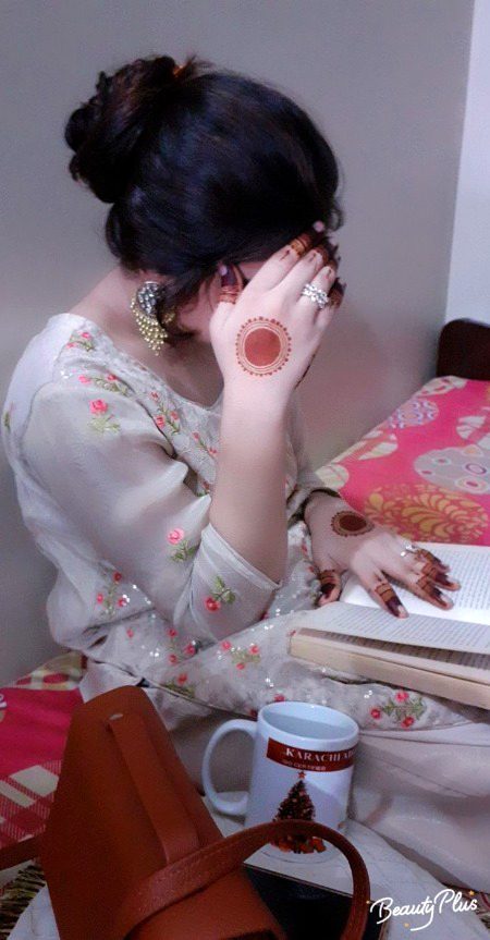 Mehndi Design image