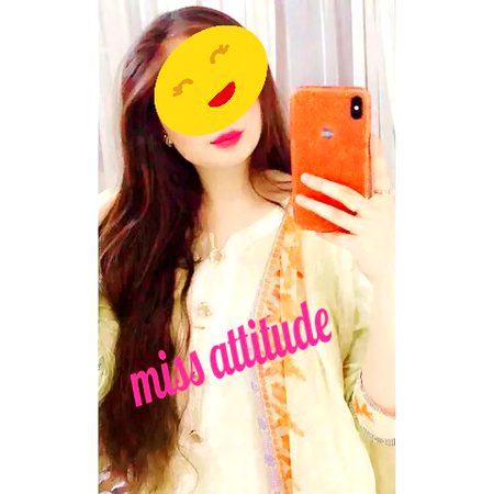 میں بھی بہت عجیب ہوں اتنی عجیب ہوں کہ بس خود کو تباہ کر لیا اور ملال بھی نہیں
Khushi💔💔😢