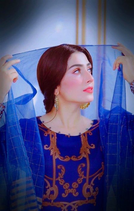 Pakistani Celebs image