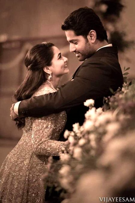 😍لاحول بھی پڑھا دم بھی ہزار پھونکے❤️
چھوٹی نہ جان پھر بھی کافر ہے عشق تیرا👰