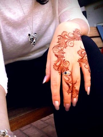 Mehndi Design image
