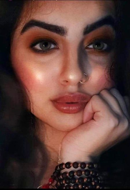 Beautiful People image