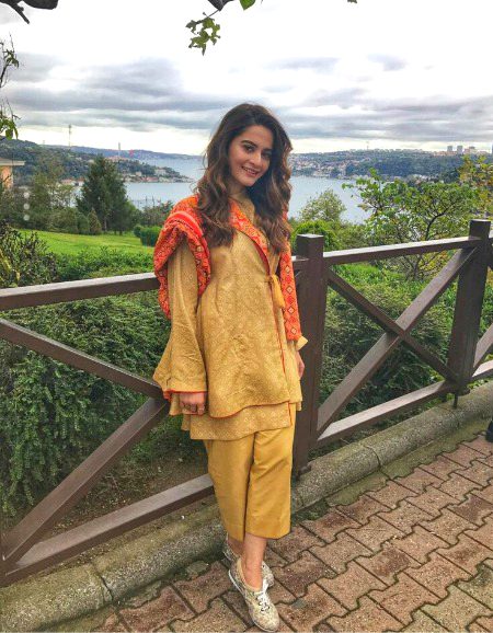 Pakistani Celebs image