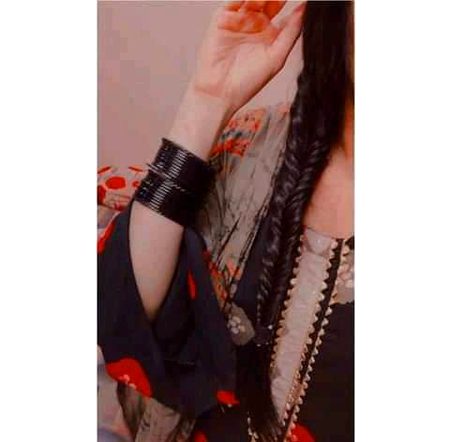 میـــرے نــزدیکـــ آ کــر دیکــھ مــیرے انــداز کــی شــدتـــ ❤️ میــرا.
دلـــ کتــنا دھــڑکتــا ہــے صــرفـــ تیــرے نــام کــے ســاتھ 🦋࿇━✥