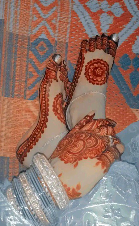 Mehndi Design image