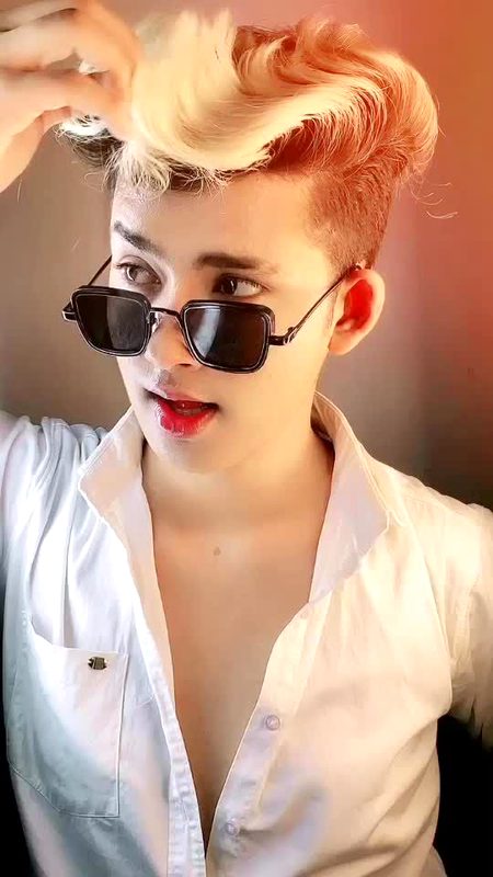 Beautiful People image