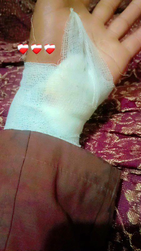 Aj chut lg gyi both zaida