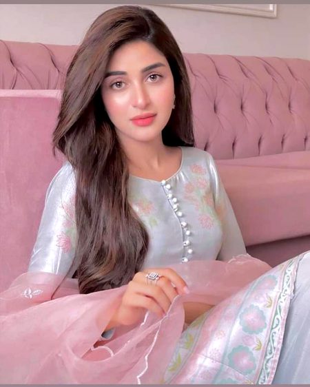 Pakistani Celebs image