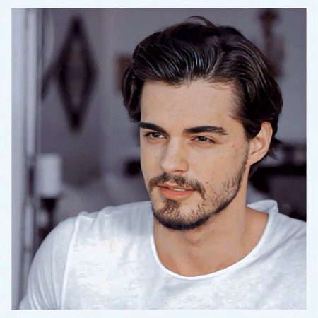 Turkish Celebs image