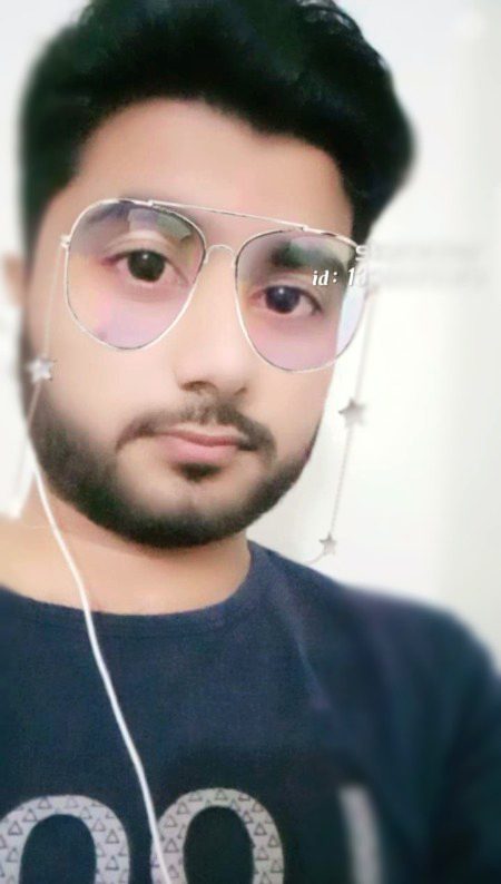 عید کے لیے اگر کوئی سوٹ لے کر بھجوانا چاہے 🙆🏻♀️🤗
تو مجھے کوئی اعتراض  نہیں 🤗☺️
آپ دو تین  لے کر  دے سکتے  ہیں 😜☺️
میرا رنگ گورا  ہے سارے ہی  کلر  ہی سوہنے  لگتے ہیں ۔۔🙈🤭🫢🤭