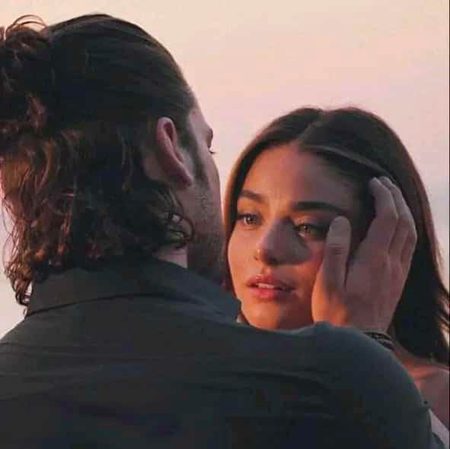 Turkish Celebs image