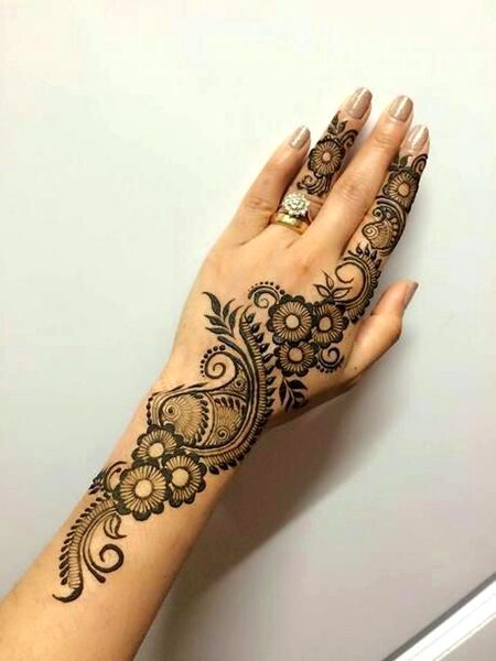 Mehndi Design image