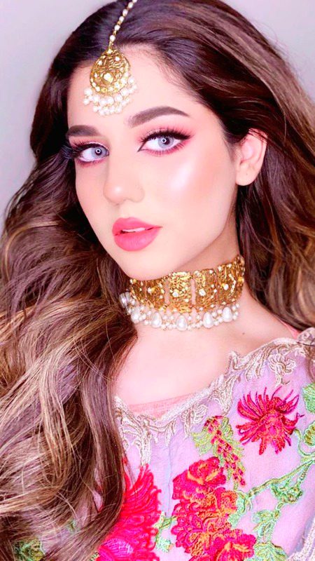 Beautiful People image