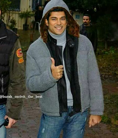 Turkish Celebs image