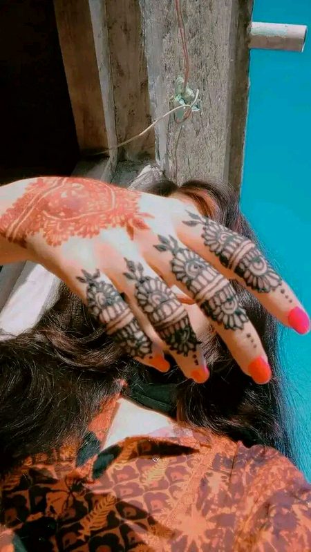 Mehndi Design image