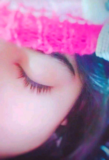 مجھے تجھ سے شکایت نہیں لیکن 
یاد آتا ہے تیرا مجھ سے محبت کرنا
#.
