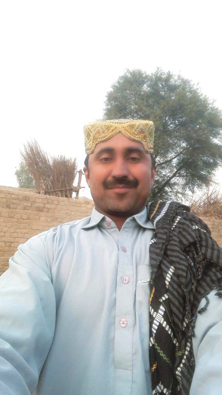 رکھا کرو رابطہ کہ زندگی کا بھروسہ نہیں 
پھر نہ کہنا دنیا چھوڑ دی اور بتایا بھی نہیں