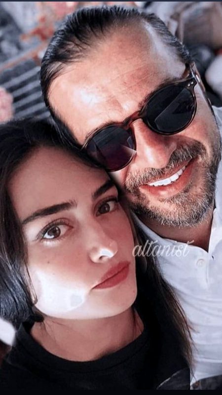Turkish Celebs image