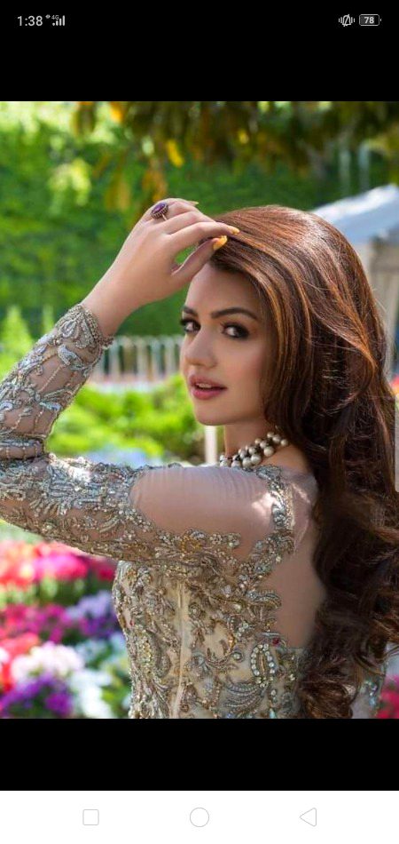 Beautiful People image