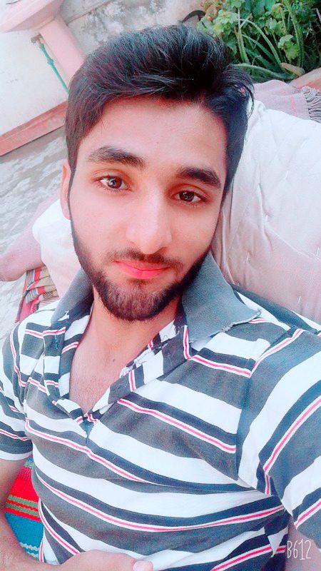 😑حسرتیں روگ بن گئی یار 
💔لوگ ذہنی مریض کہتے ہیں