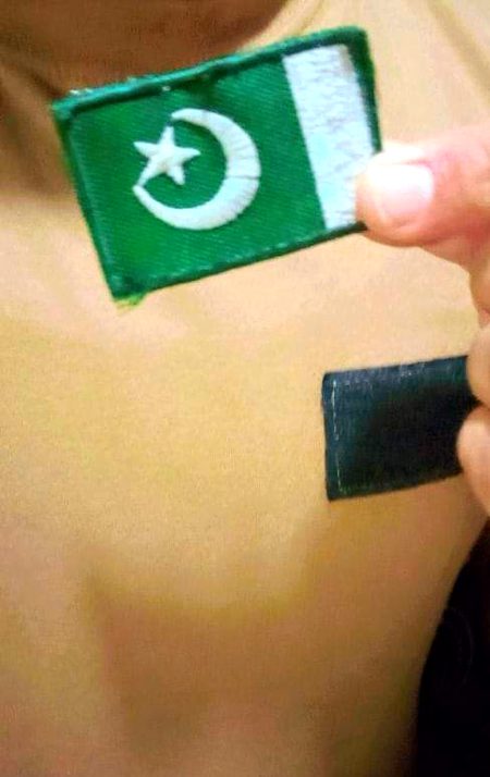 من پسند شخص کا آپ کے لیئے فکرمند ھونا
دنیا کا قیمتی احساس ھے
🙂🙂💞💞