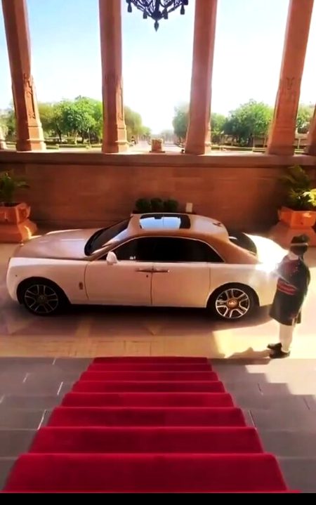 قریب آجاؤ کہ جینا ______مشکل ھے تیرے بن___❤
دل کو تم سے ھی نہیں تیری ھر ادا سے محبت ھے__💖😘.....💔😖my lovely car😘