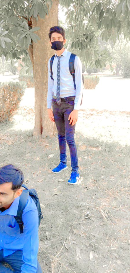 College time 😜😜😜