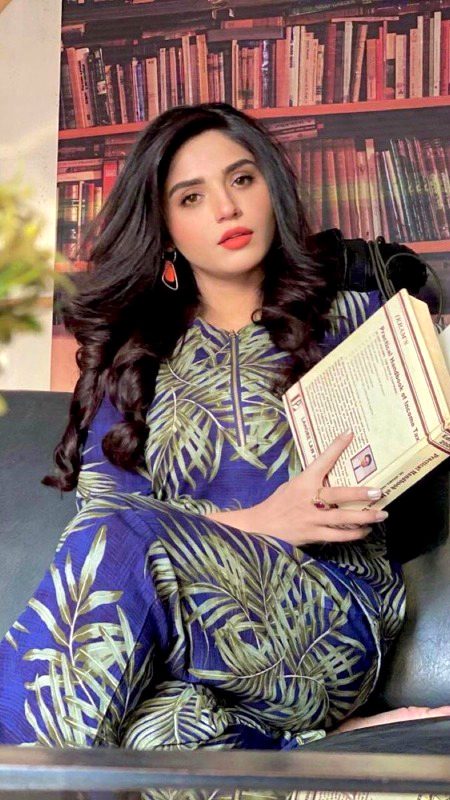 Pakistani Celebs image