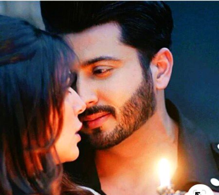 پانا تو بہت کچھ تھا مجھے اپنی زندگی میں😋😎🥀😍 مگر تم آئے توحسرتیں تم تک ہی
محدود ہوگئی!!😍🙈