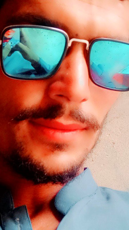 03312991120 waiting for whatsApp message