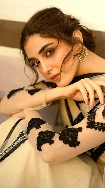 Pakistani Celebs image