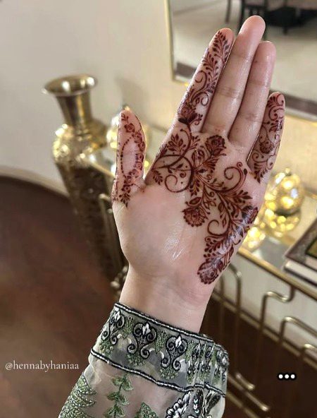 Mehndi Design image
