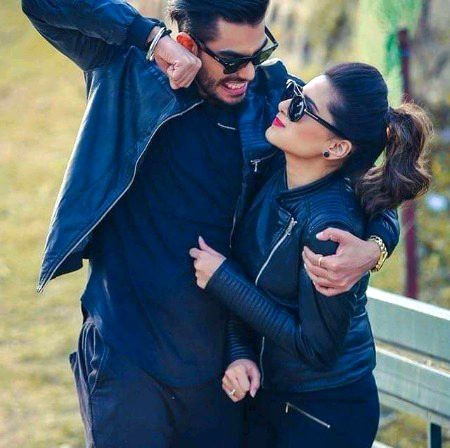 Beautiful People image