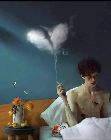 ﺧﯿﺎﻝ ﻭﺻﻞ ﻣﯿﮟ ﺭﮨﺘﮯ ﮨﯿﮟ ﺭﺍﺕ ﺑﮭﺮ ﺑﯿﺪﺍﺭ
ﺗﻤﮩﺎﺭﮮ ﮨﺠﺮ ﮐﮯ ﻣﺎﺭﻭﮞ ﮐﻮ ﻧﯿﻨﺪ ﮐﯿﺎ ﺁﺋﮯ