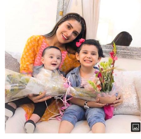 Pakistani Celebs image