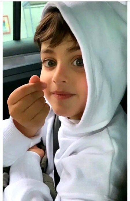 Beautiful People image