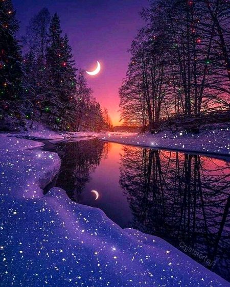 چاند کے اُس پار
اک ستاروں کا جہاں ہیں
Jugnu 💕💞🌷