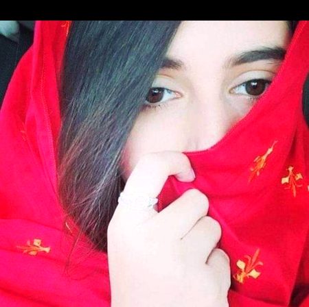 زمکی تہ ٹیٹ شہ خاوری شکل کڑہ 😘
لائق می نہ یی پاک اللہ درکڑی یمہ 💔
