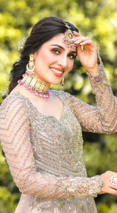 Pakistani Celebs image