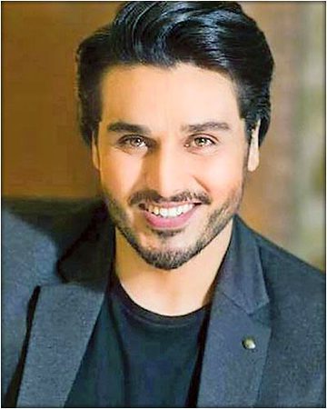Pakistani Celebs image