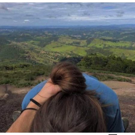 میرے  حالات  سازگار ہوئے تو۔۔۔۔۔
تجھے چوڑیاں بھیجنے کا ارادہ ہے۔۔🥰
شاعر نامعلوم