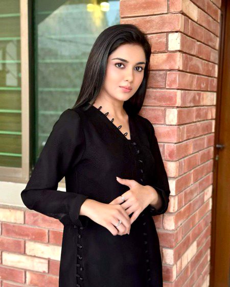 Pakistani Celebs image
