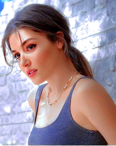 Turkish Celebs image