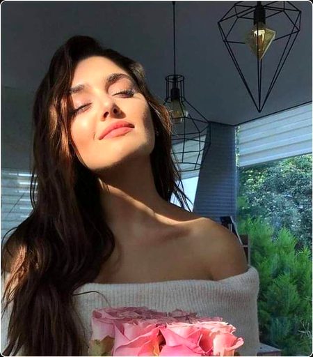 Turkish Celebs image