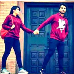 ارےےےےاداااان.i1۔۔۔میرےمُرشدنےکہا.n5یارچُھوڑدے.g5__ہم نےمُرشدہی چُھوڑدیا.n1ہ