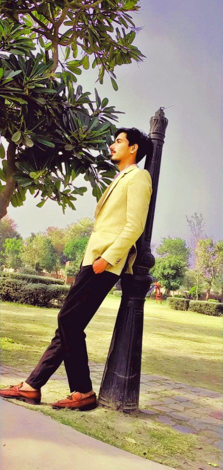 *کہا تھا نا “ع” سے صرف “عشق“ نہیں ہوتا*::
*اب خود ہی“ بھگتو“ عذاب”سارے*:🥀🥀