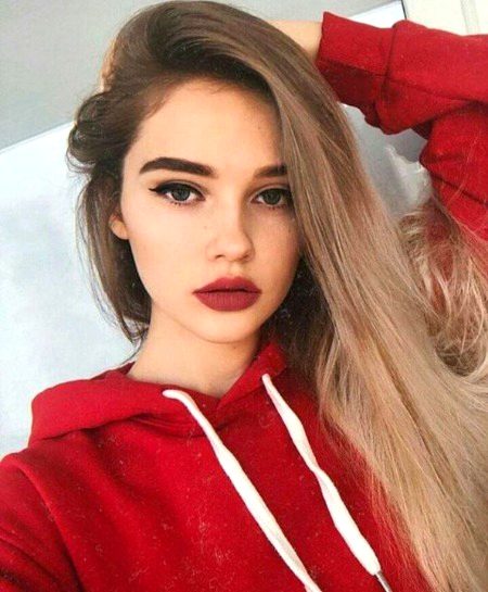 °°°baZar_E_SUkhn k Daam axhEe hain°°°
°°°°yaHan AaH,waHh mEi biktii Hai°°°😒🔥🔥