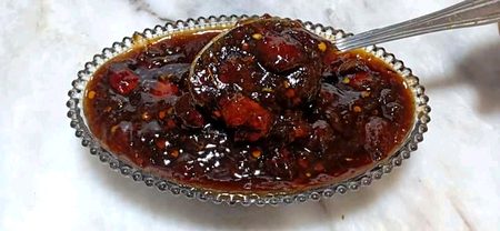 املی آلو بخارے کی چٹنی