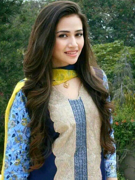 Pakistani Celebs image